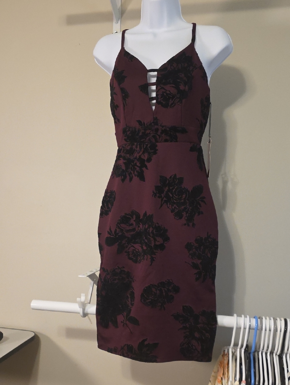Houte Monde Formal Dress. Size Small